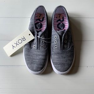 NWT Roxy Slip On Sneakers